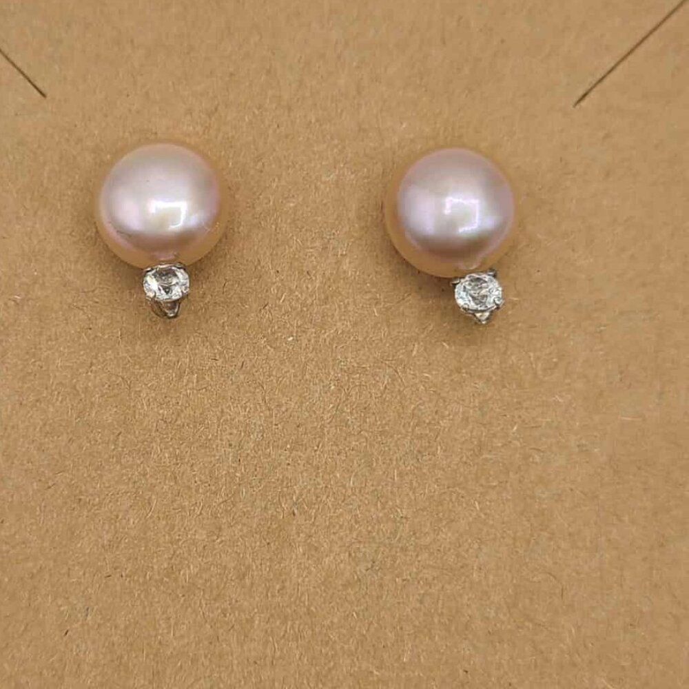 Source Unknown Pink Pearl and Diamond Stud Earrings - Picture 3 of 5